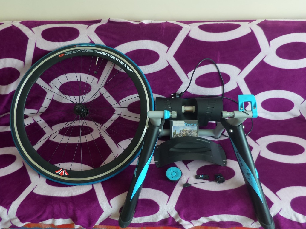 Trenażer Tacx iGenius T2021