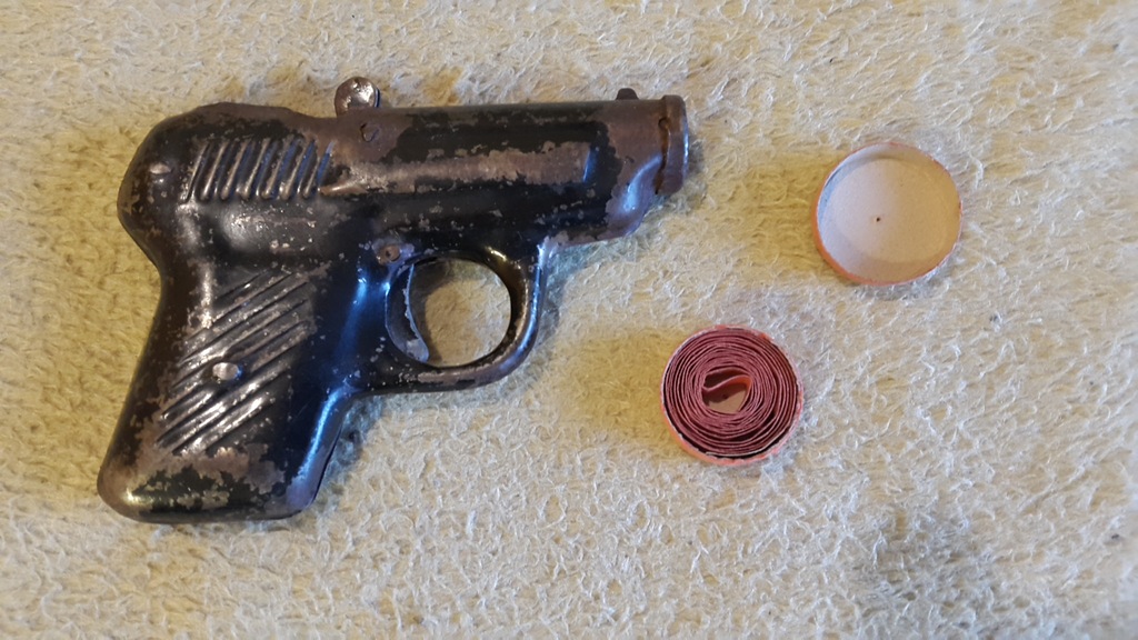 STARY PISTOLET KORKOWIEC i KAPISZONY TAŚMOWE