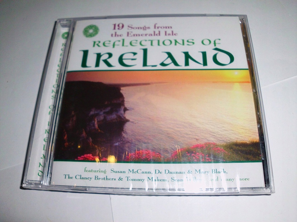 Reflections of Ireland: 19 Songs From Emerald Isle