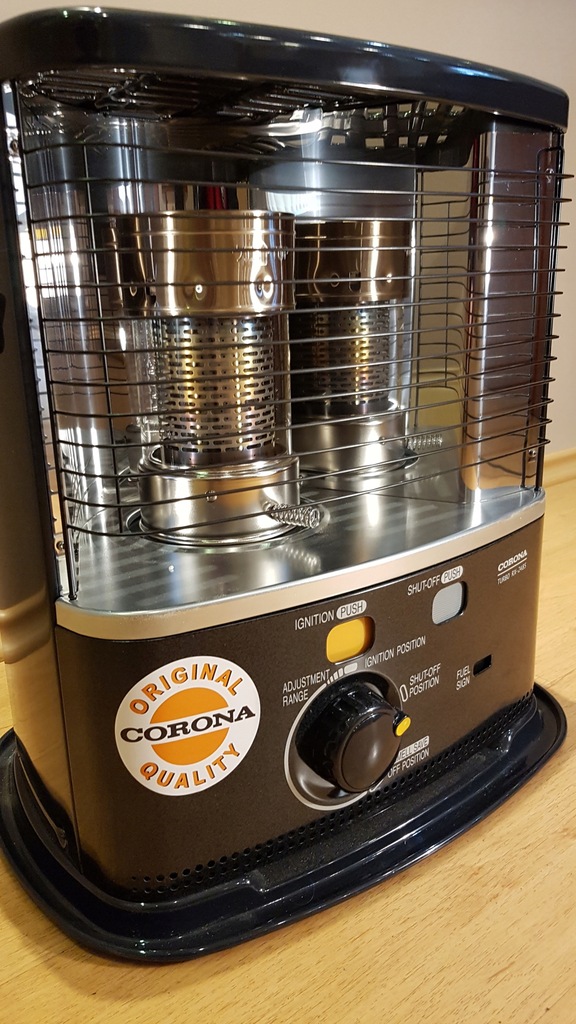 Piecyk Naftowy Corona 2,4 KW - Made in Japan