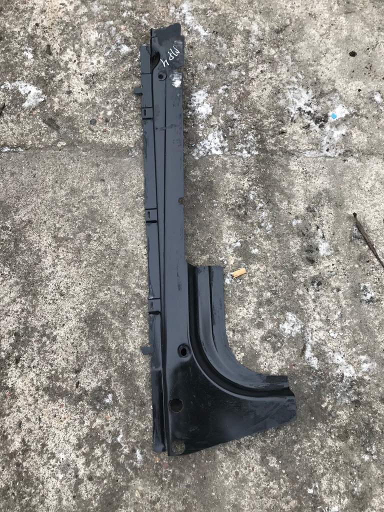 ELEMENT KAROSELI SŁUPEK MERCEDES ACTROS MP4 OEM