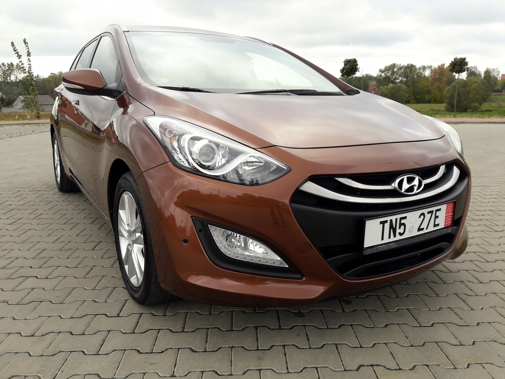 Hyundai i30 Benzyna 120KM Sportswagon Weekend 7677101783