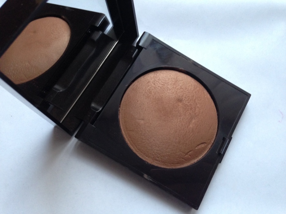 Laura Mercier bronzer Bronze 04 Matte radiance