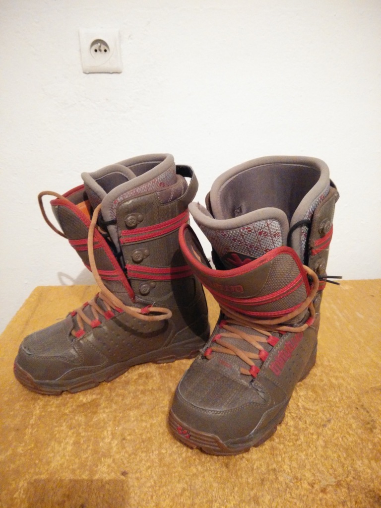 ThirtyTwo Prospect 42 buty snowboardowe używane