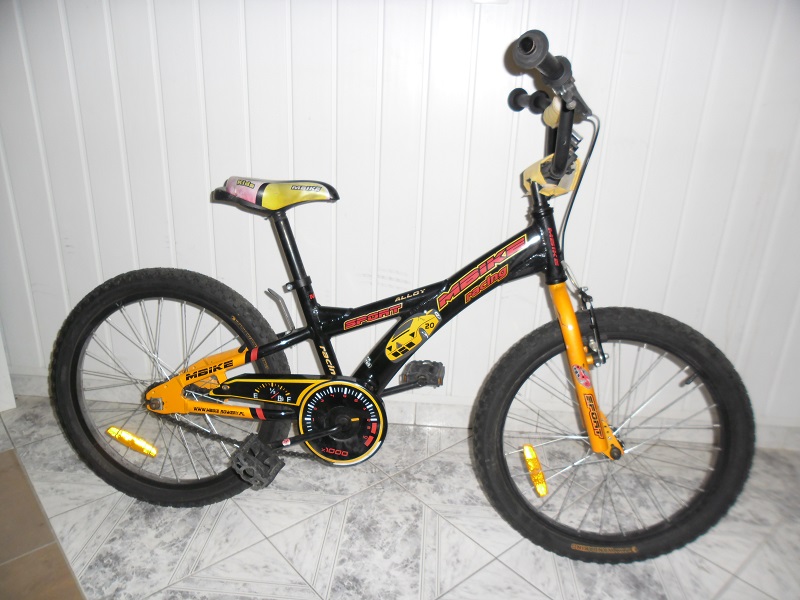 ZOBACZ !! ROWER MBIKE RACING EN14765 20'