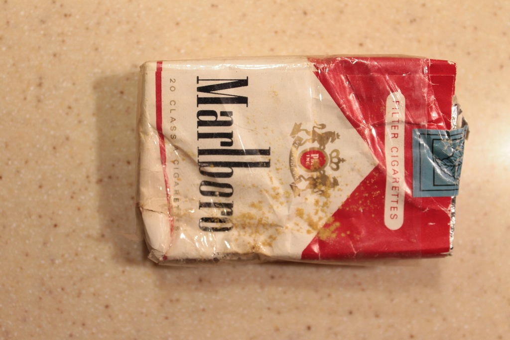 pusta paczka Marlboro gratka dla kolekcjonera