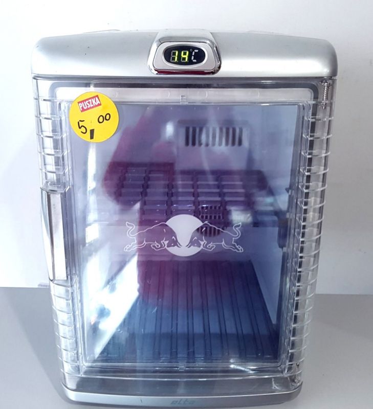 MINI LODÓWKA (ELTA CB 220L) Z LOGO RED BULL