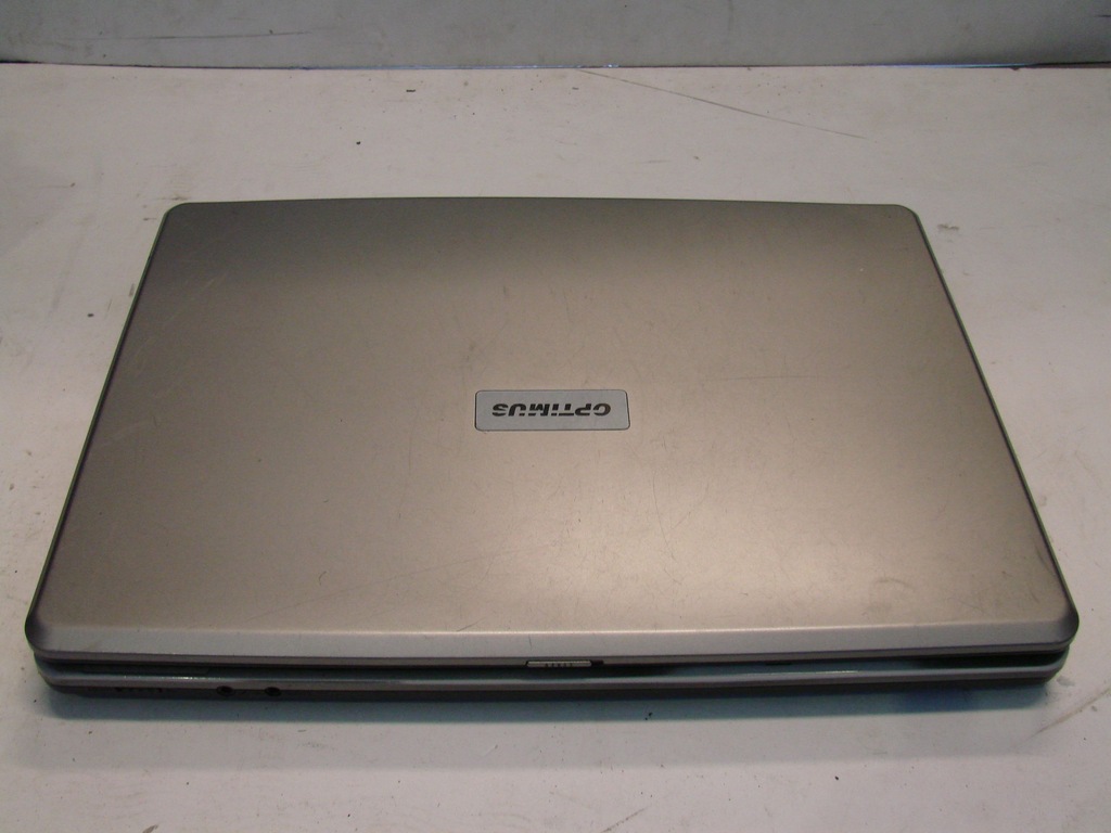 Laptop OPTIMUS L51II0 uszkodzony