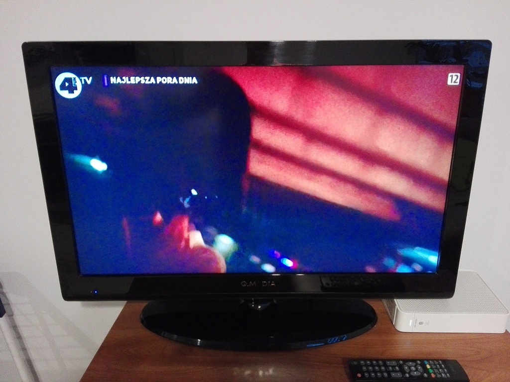 TV QMEDIA QL3252C 7049054568 oficjalne archiwum Allegro
