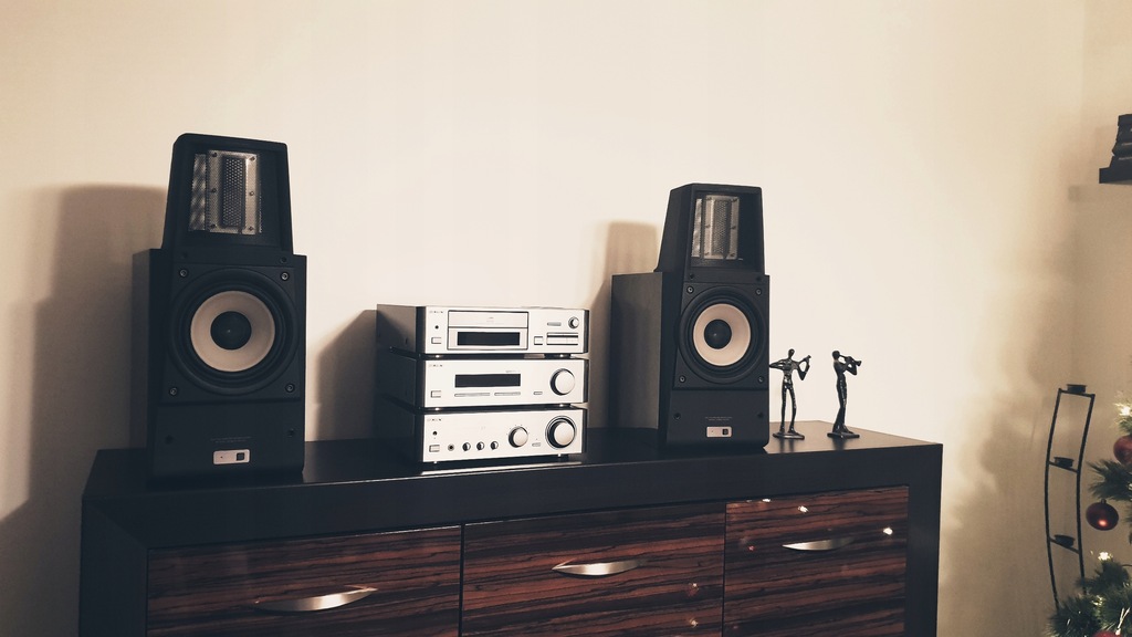 Wieża Sony Hi-End S1 Aktywne Elektrostatyczne