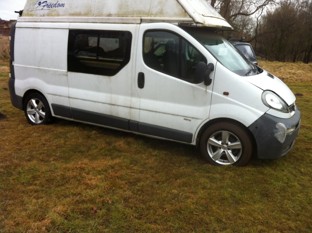 KOŁA ALUFELGI OPEL VIVARO RENAULT TRAFIC 17 ŁADNE