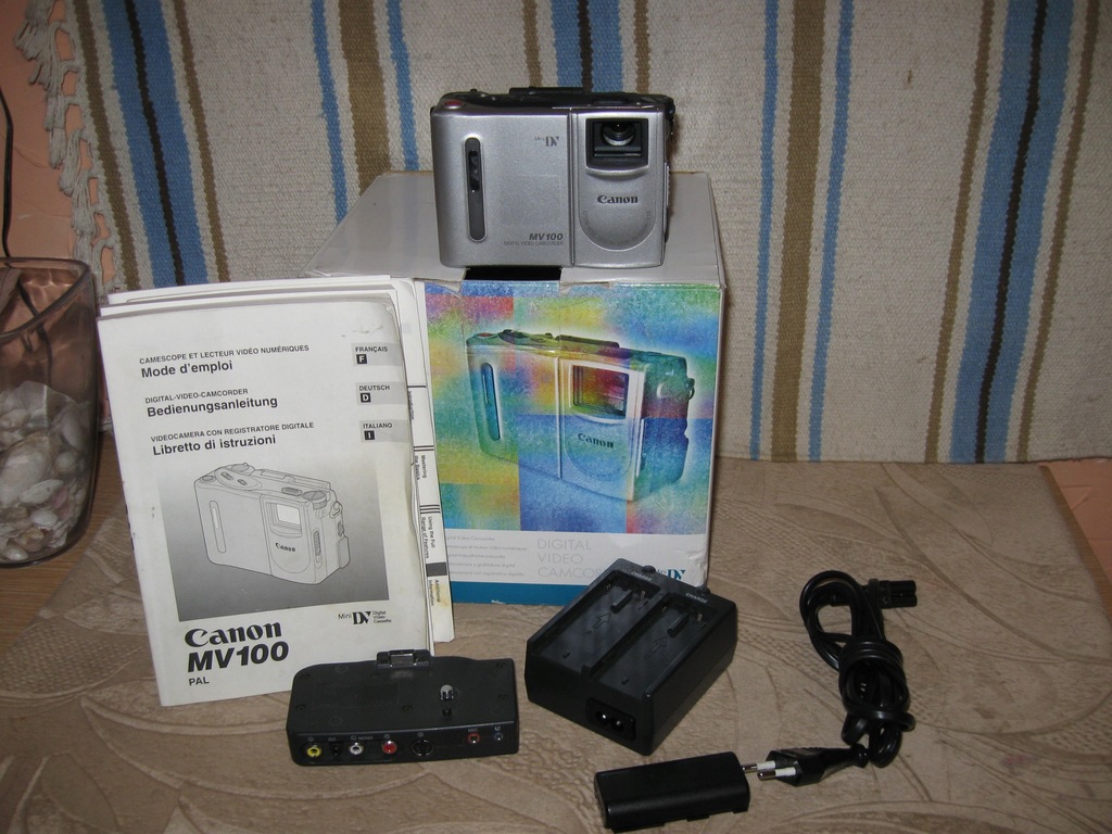 Canon MV100 CYFROWA KAMERA WIDEO