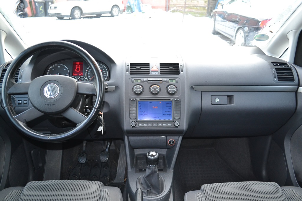 VW TOURAN 1T0 DESKA ROZDZIELCZA KONSOLA 2003-2010