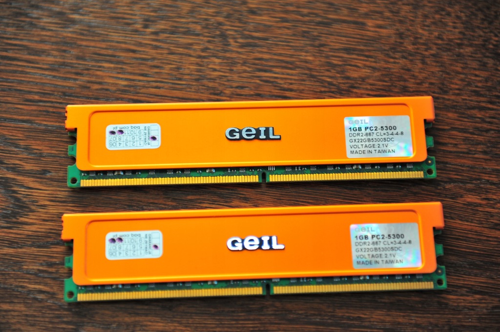 PAMIĘĆ RAM GEIL dual 2GB PC-2 5300 (2x1GB)