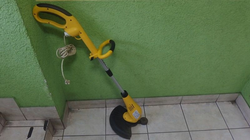 PODKASZARKA KABIT W500