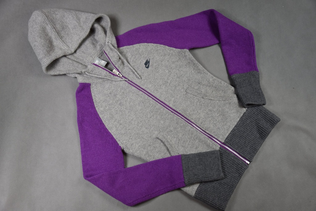 Nike wełniany sweter w sportowym stylu r.XS
