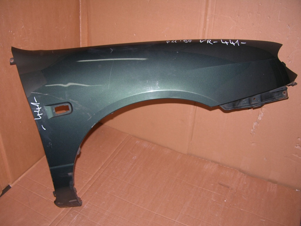 NISSAN PRIMERA P11 99-02 BŁOTNIK PRZEDNI PRAWY