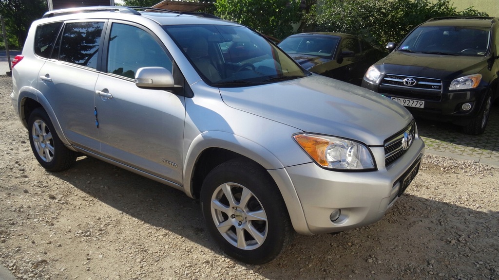 Фото rav4 long