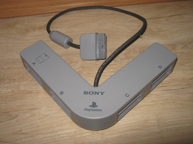MULTI TAP SCPH-1070 MULTITAP PLAYSTATION 1 PSX PS1
