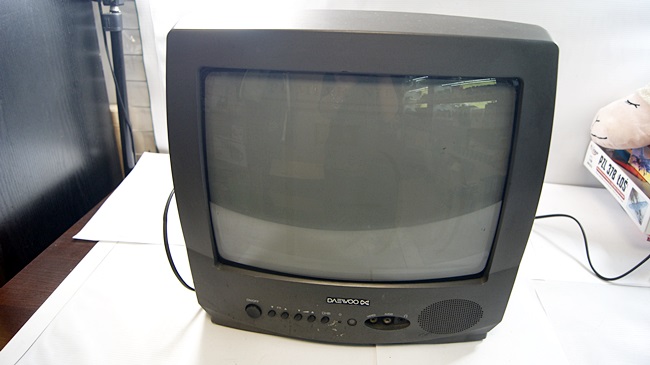 TELEWIZOR DAEWOO K14C5GT 14" STARY TYP
