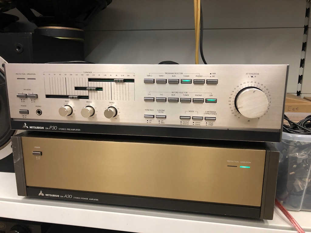 MITSUBISHI DA P30+DA A-30 DUAL MONO