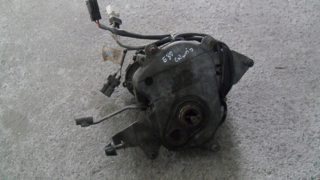 BMW E30 Silniczek elektrycznego dachu cabrio