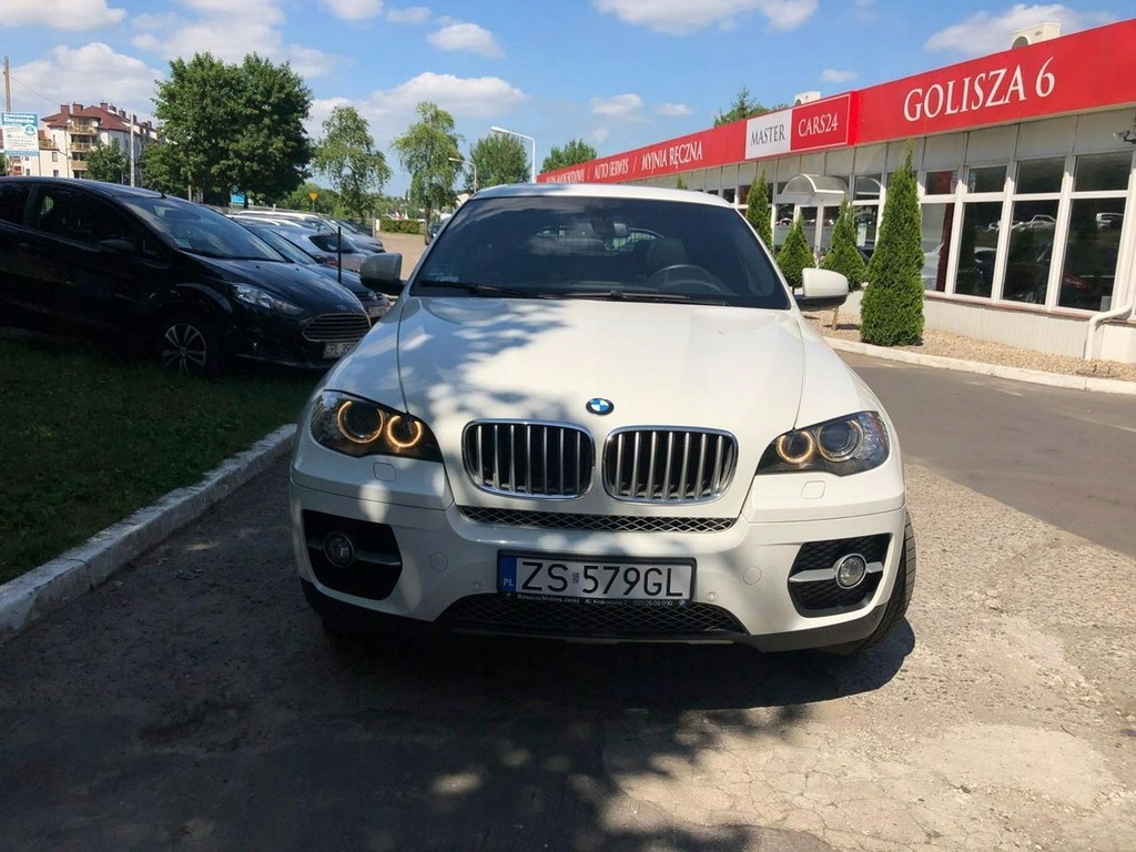 Bmw x6 salon