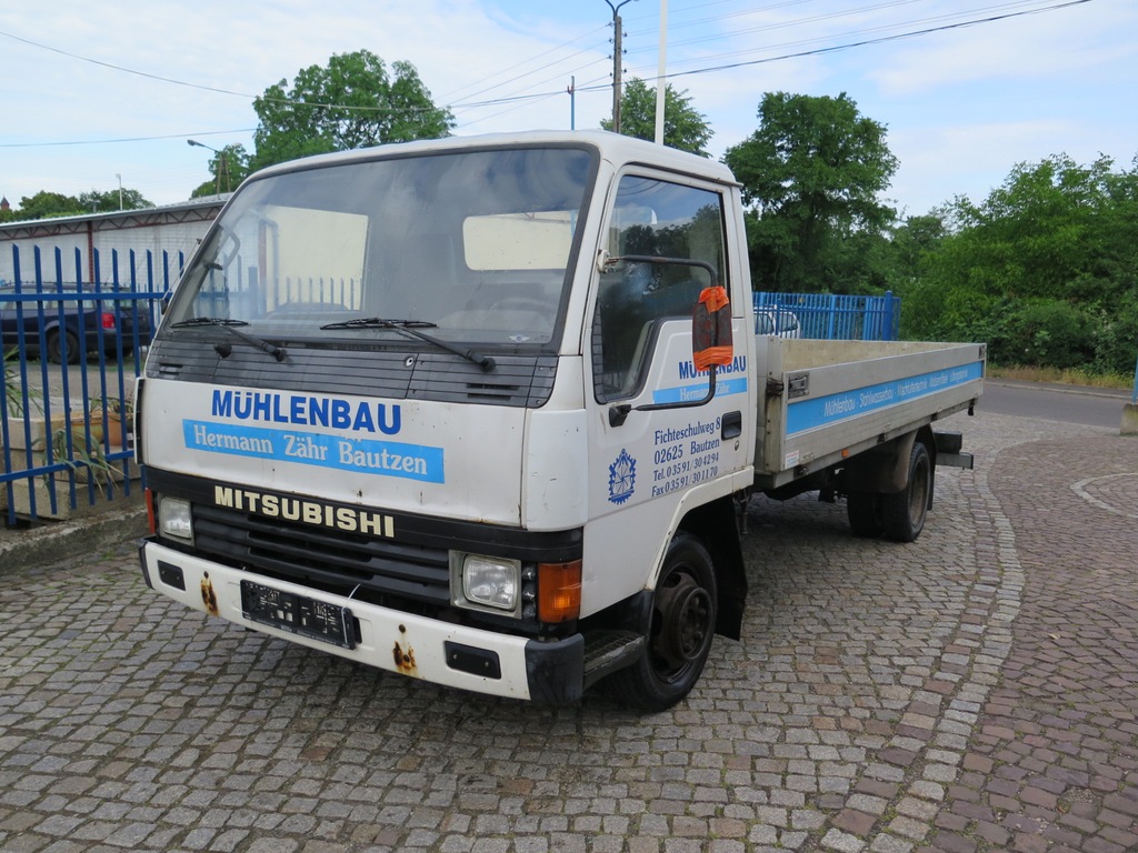 Mitsubishi Canter 93r 2.5 d 259961 bez rejestracji