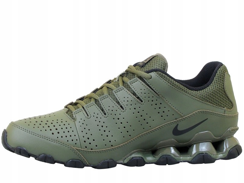 nike reax 8 tr stores