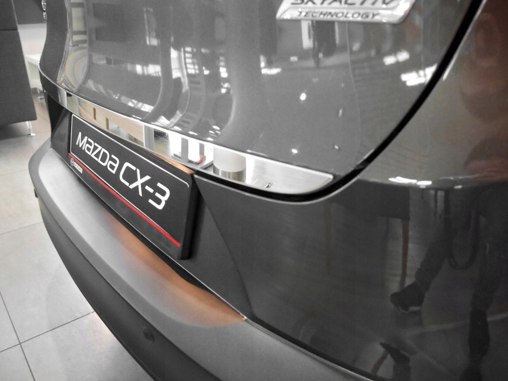 Listwa na krawędź tylnej klapy Mazda CX3 2015
