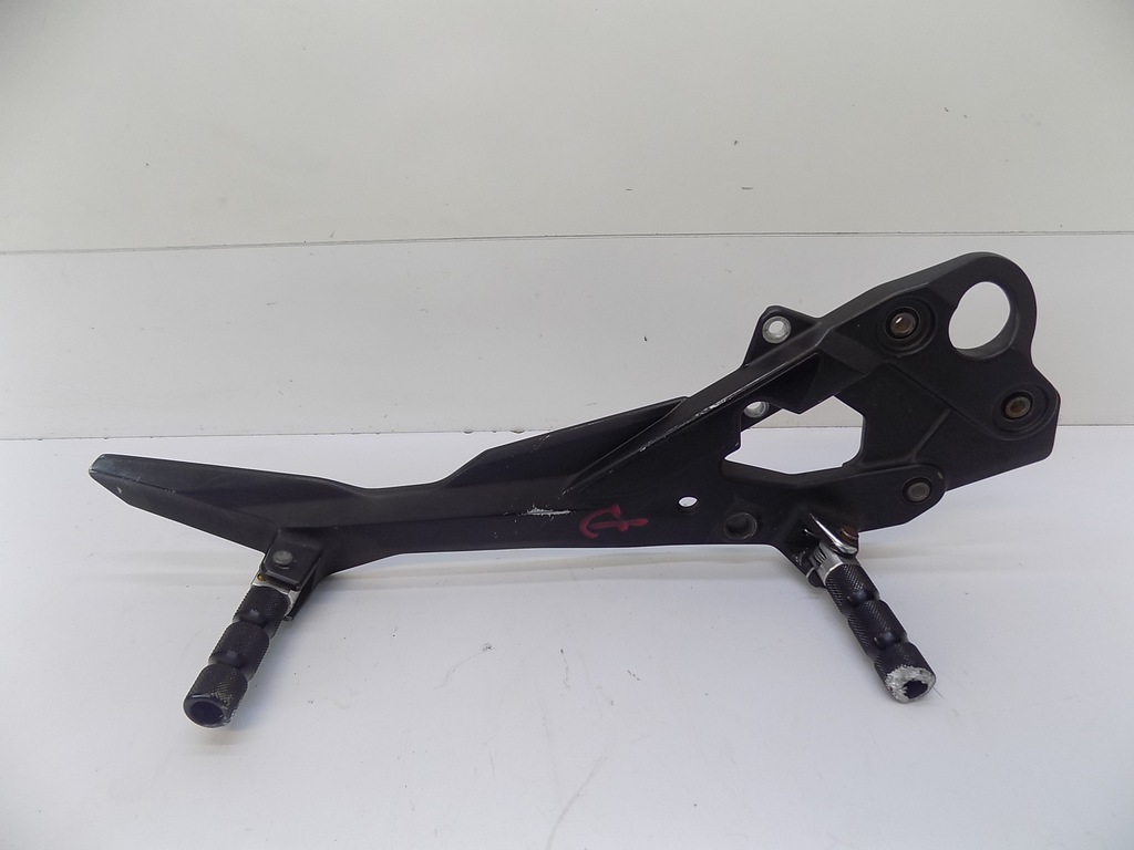 YAMAHA XJ6 SET PRAWY PODNÓŻKI