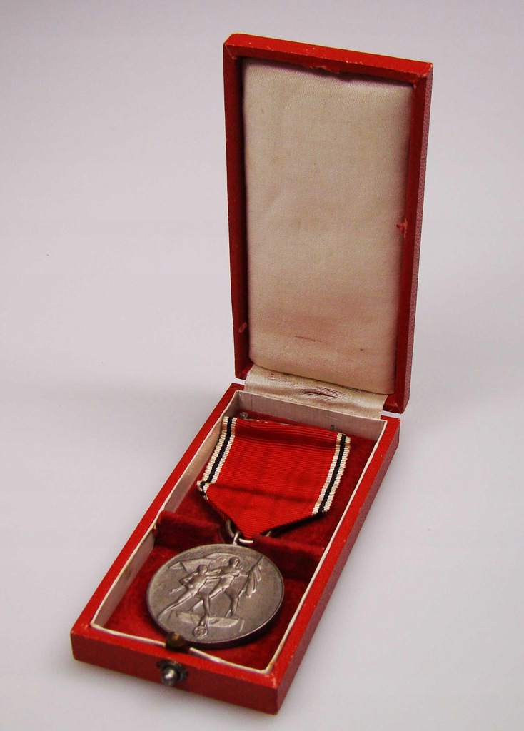Medal w etui 13 MARZ 1938 - Aneksja Austrii