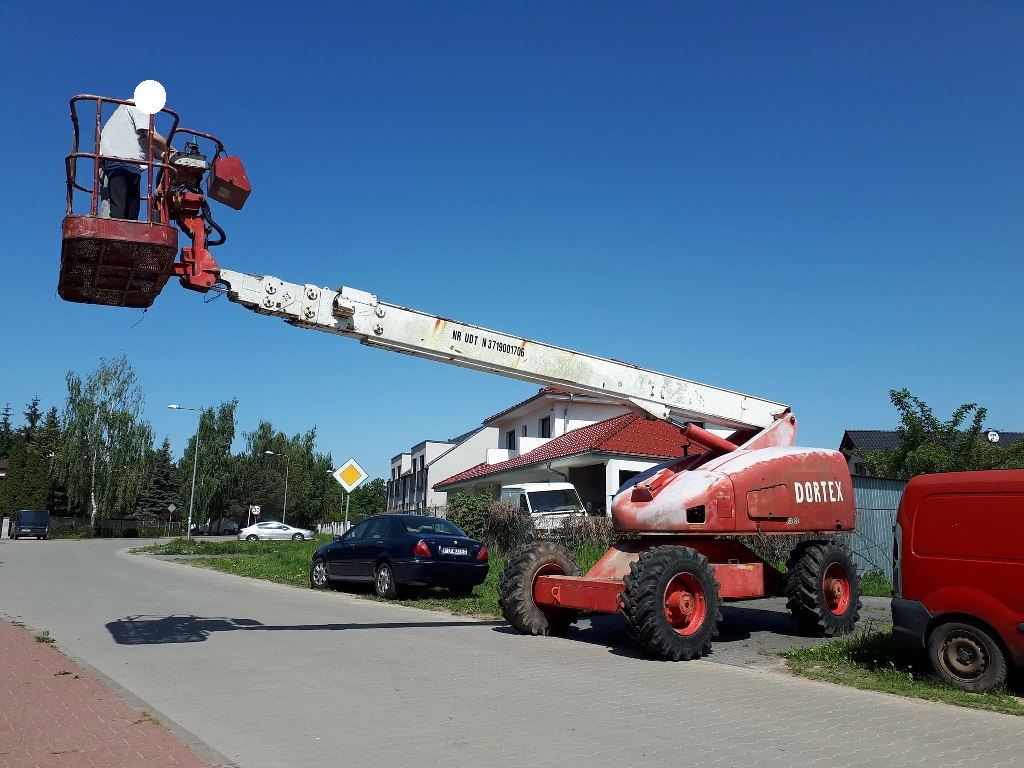 Podnośnik teleskopowy Haulotte H 21 TX