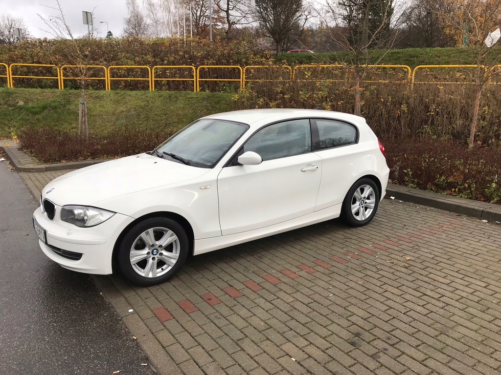 BMW seria 1, po liftingu, bezwypadkowy, od kobiety