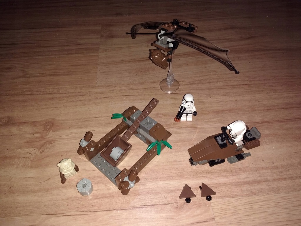 LEGO STAR WARS 7139 EPIZOD 4-6 EWOK ATTACK 2002 7590818497