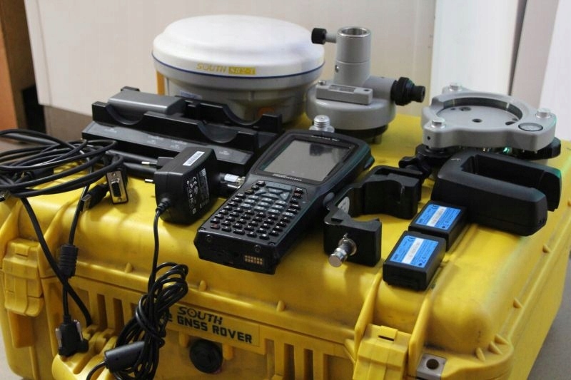 ODBIORNIK RTK SOUTH S82T + PSION WORKABOUT PRO3