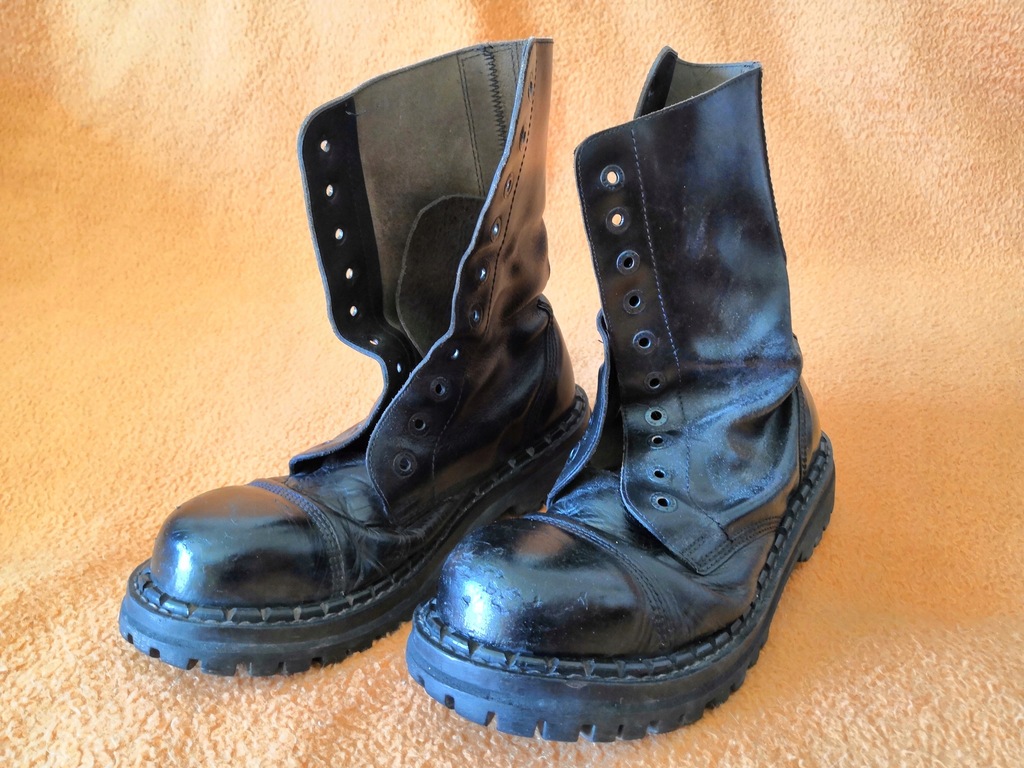 Buty Glany skórzane używane czarne wkładka