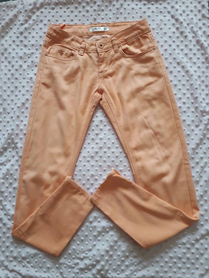 Spodnie w kolorze brzoskwiniowym xs