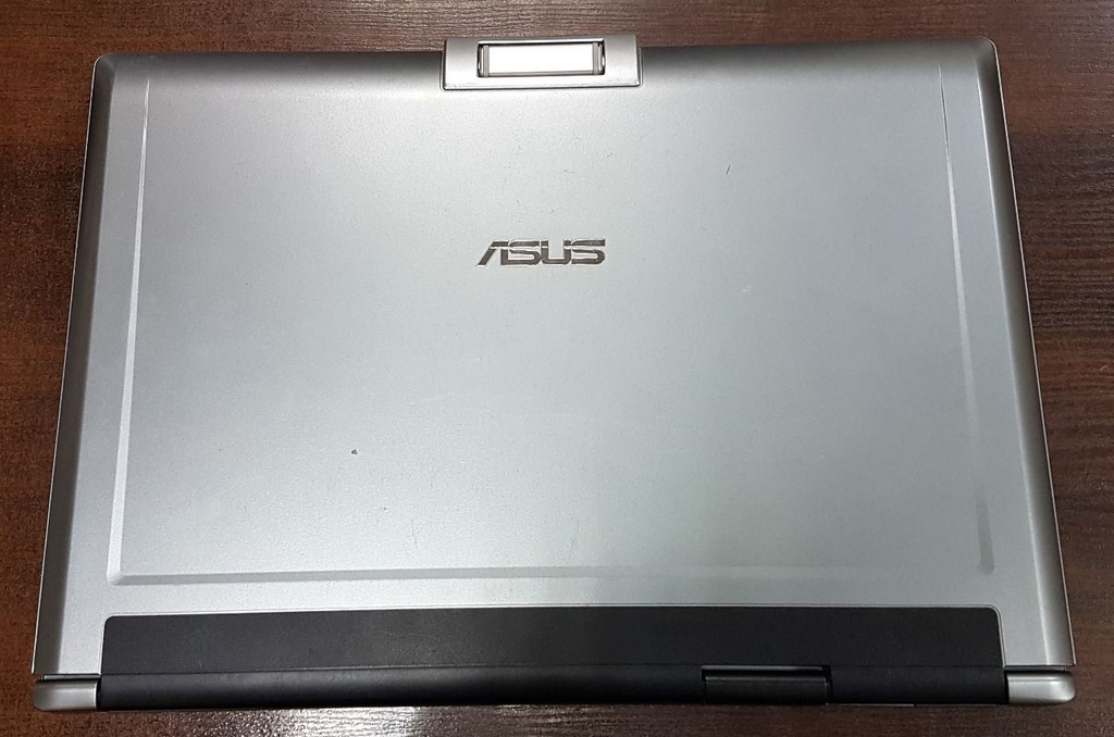 Asus f5sl не включается