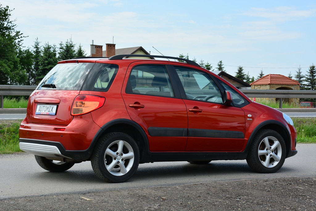 Suzuki SX4 1.6 DDIS książka serwisowa , gwarncja p