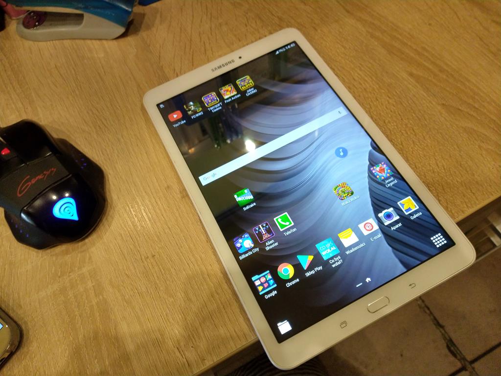 samsung tab t561