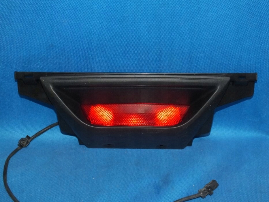 Mazda 3 BM SEDAN 13-18 LAMPKA PRZECIWMGIELNA TYŁ