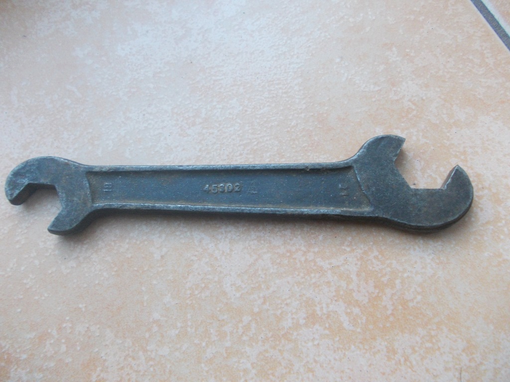 Zabytkowy klucz Opel Werke , stary ,przedwojenny