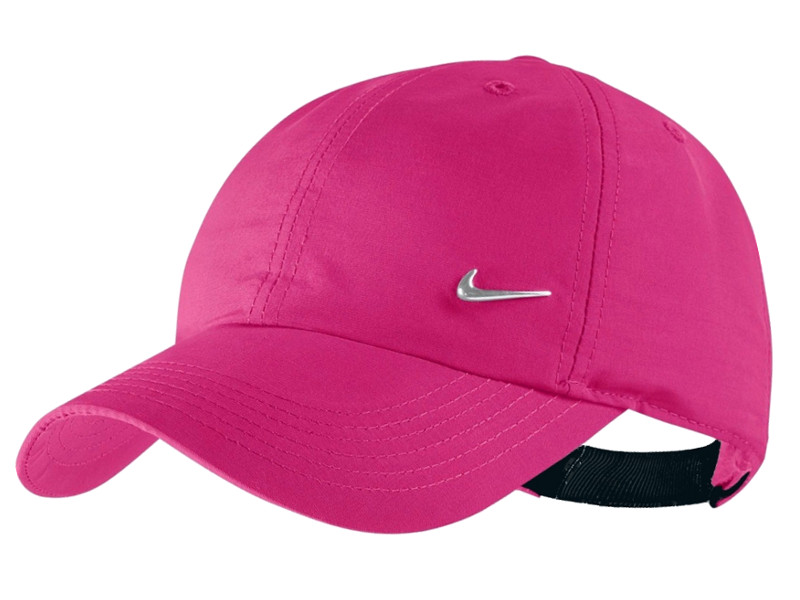 CZAPKA Z DASZKIEM NIKE METAL SWOOSH 405043 RÓŻOWA