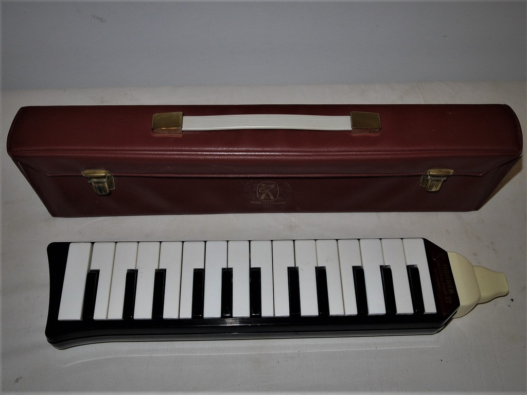Hohner Melodica Piano 27 made in Germany
