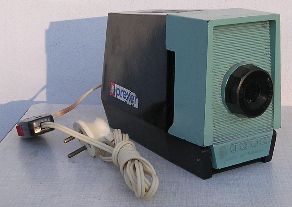 Projektor rzutnik bajek JOTA + 10 bajek + żarówka