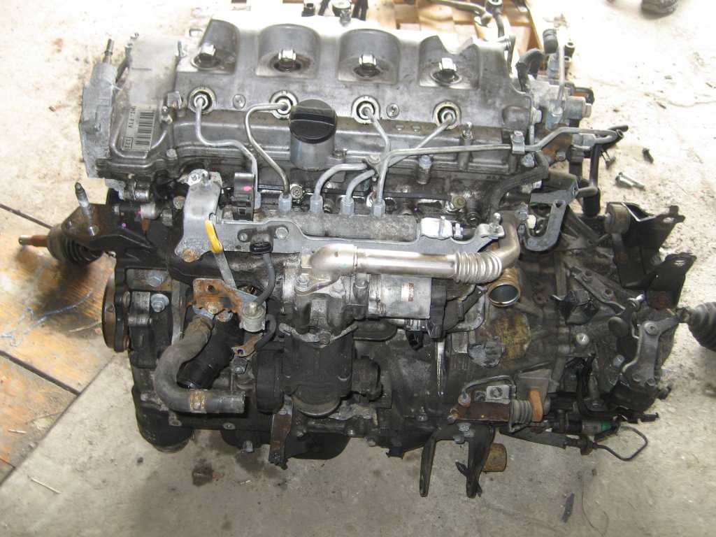 SILNIK TOYOTA AVENSIS 2.0 D4D 126 KM