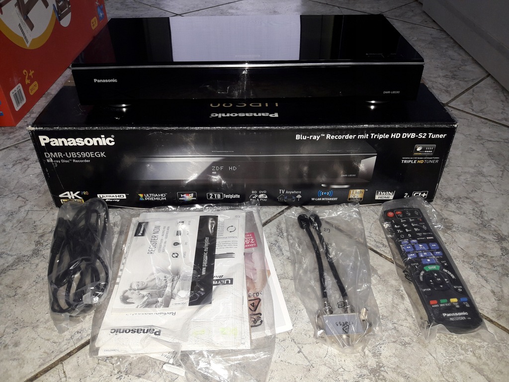 Panasonic DMRUBS90EGK Bluray Disk Recorder 7708207276 oficjalne