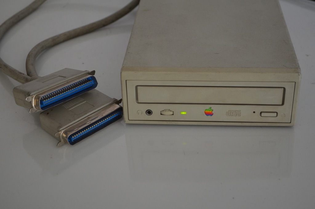 APPLE CD 300e Plus M2918 przewód SCSI 1994r FVat