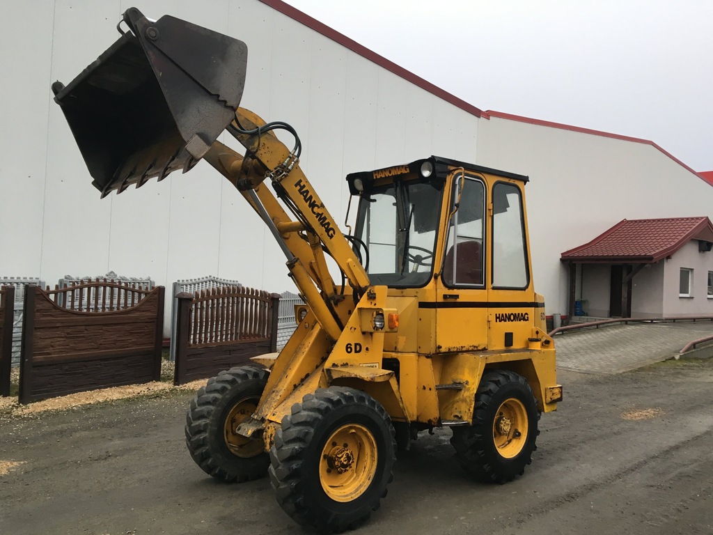 ŁADOWARKA PRZEGÓBOWA KOPARKA HANOMAG 6D (szczęki)